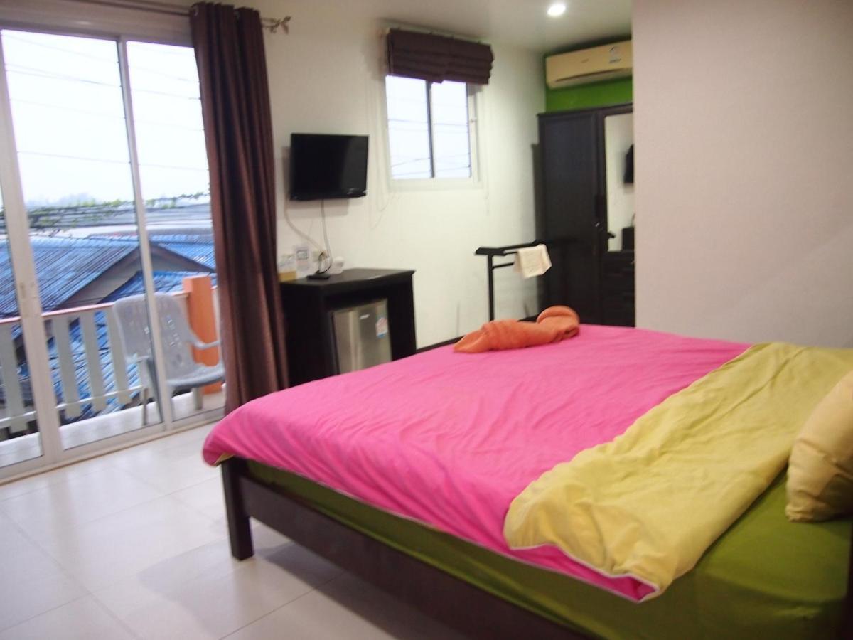 Sincere Hostel Bar And Bistro Koh Lanta Ngoại thất bức ảnh